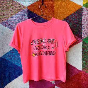 Camiseta Ella "Beso, verdad o atrevimiento"